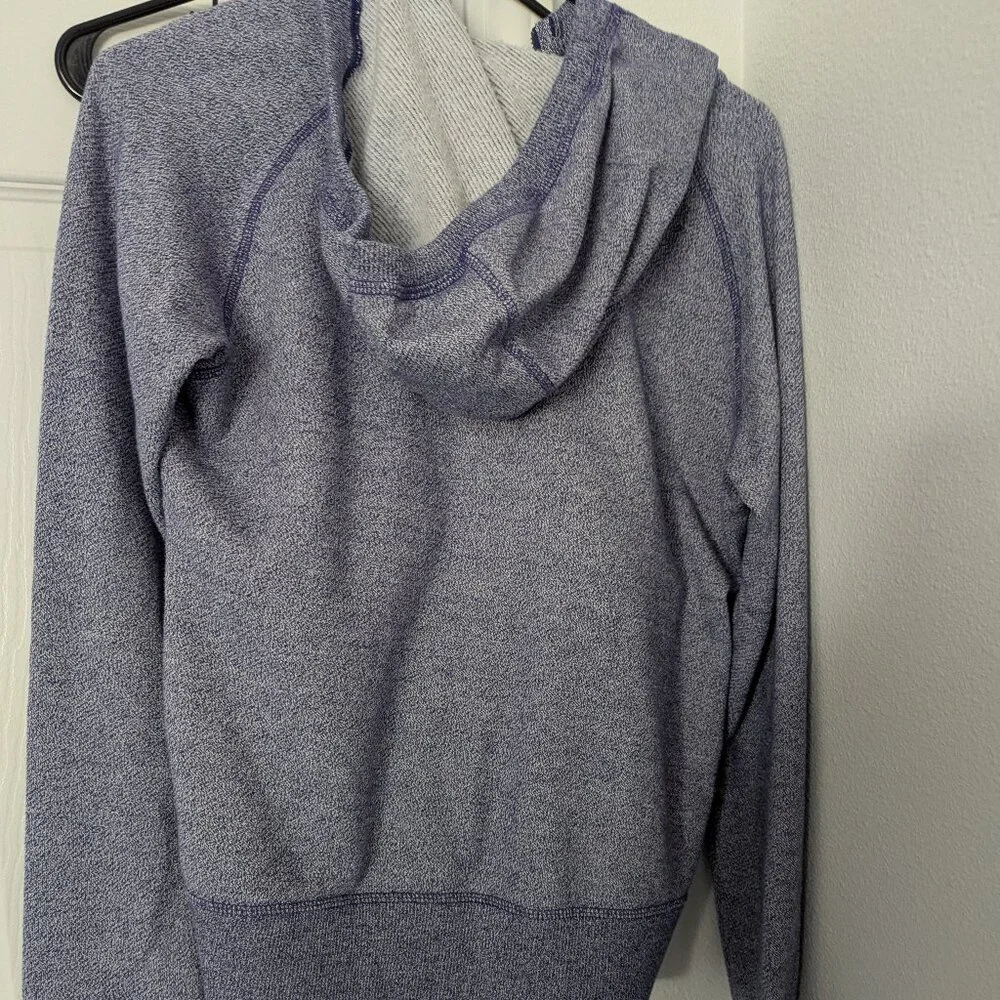 Patagonia Full Zip Hoodie - Women's Large - Picture 6 of 6